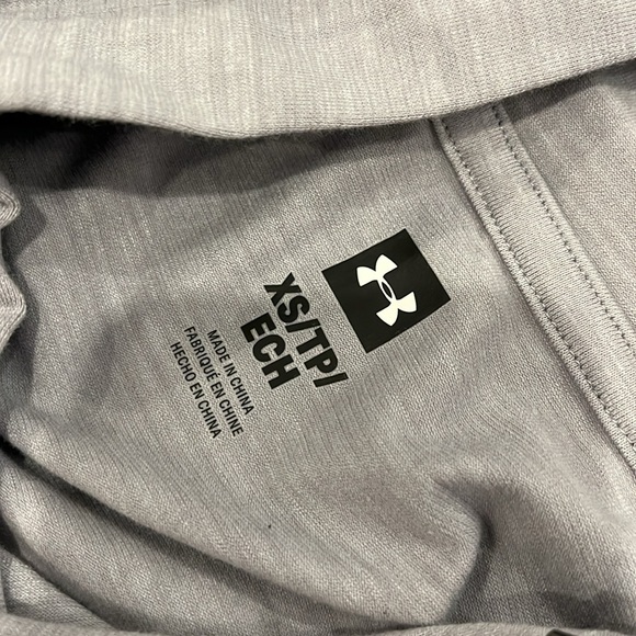 Under Armour Hoodie T-Shirt Men’s Size XS - Picture 6 of 6